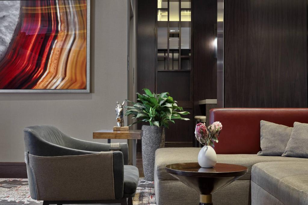 Posezení v ubytování Calgary Marriott Downtown Hotel