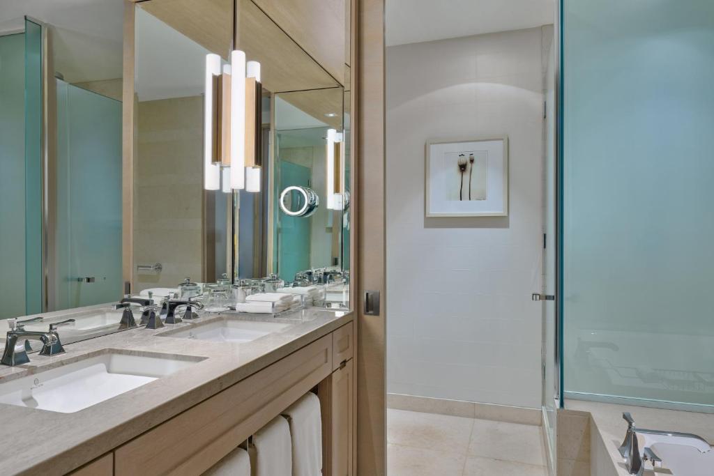 Hotel photo 30