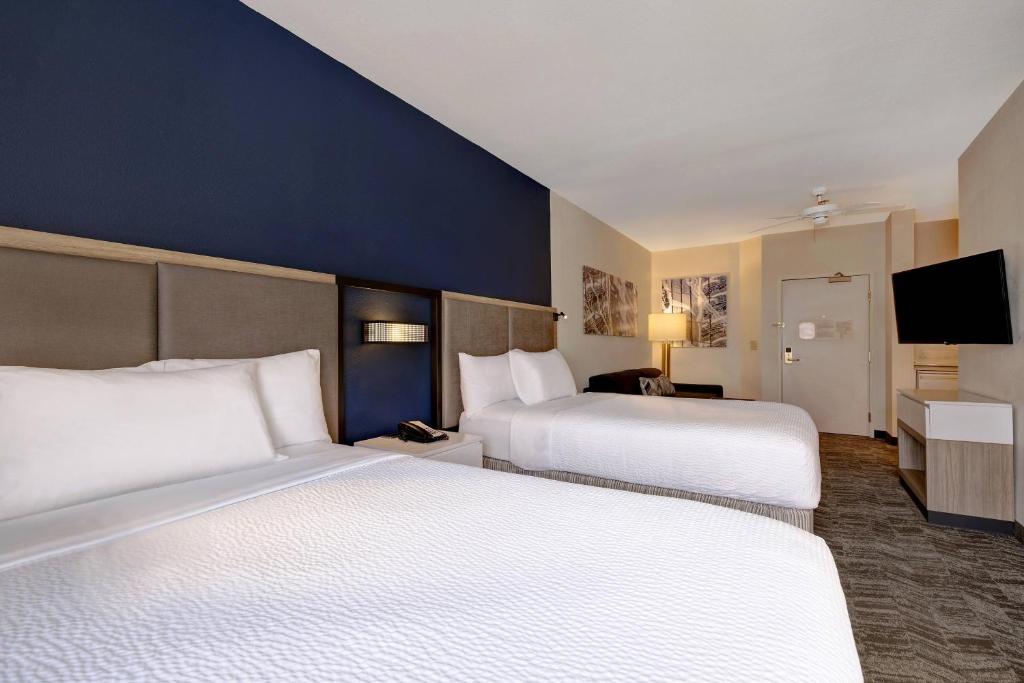 SpringHill Suites by Marriott Las Cruces - Suite Met Twee Tweepersoonsbedden En Een Bankbed