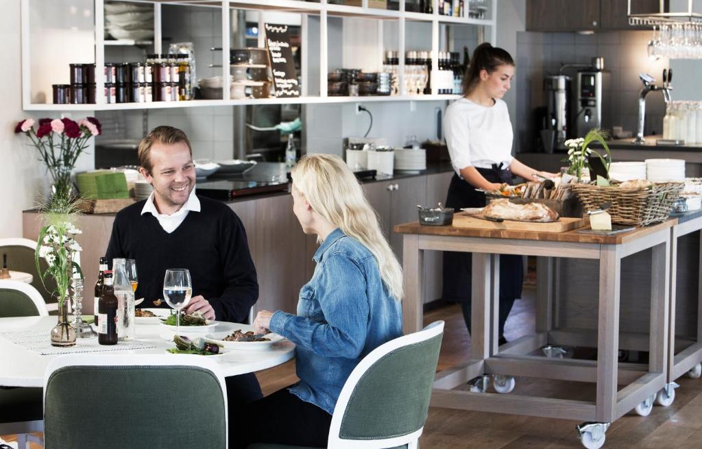 Hosté ubytování Skeviks Gård