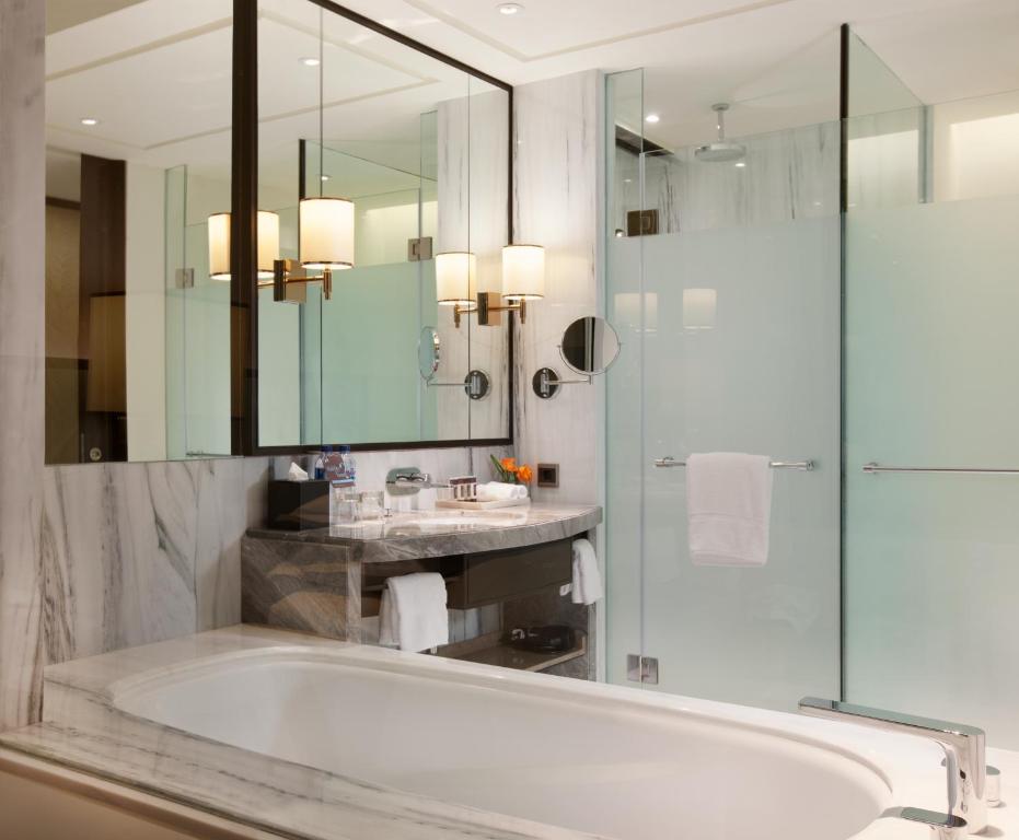 Sheraton Grand Jakarta Gandaria City Hotel - 2 Tweepersoonsbedden, Kamer