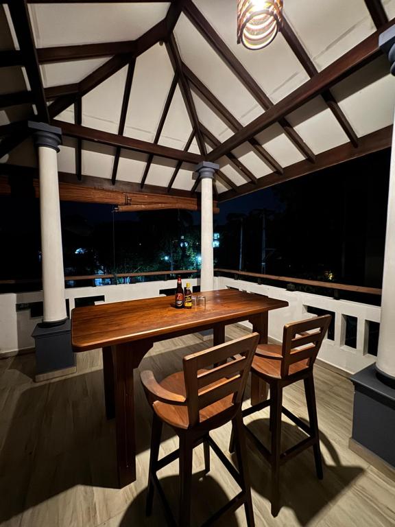 Grand Royal Villa Negombo - 16