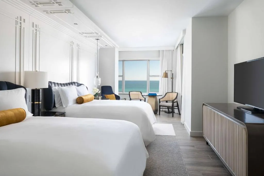 Club Ocean View Room with 2 Double Beds