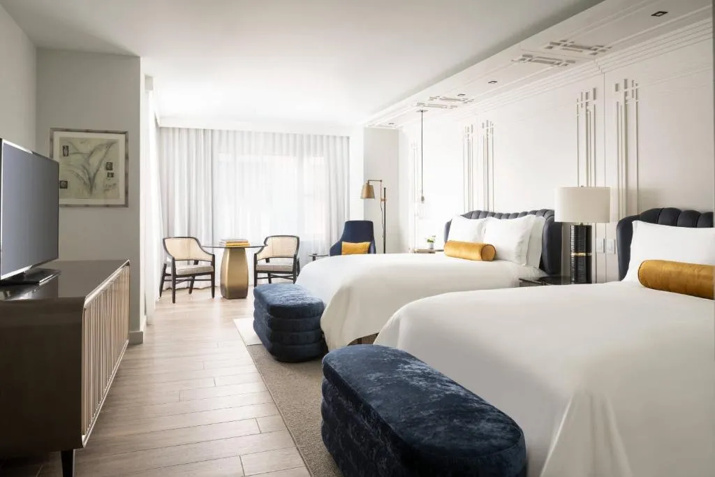 Classic Room with 2 Double Beds
