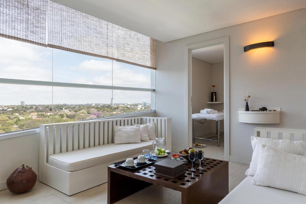 Χώρος καθιστικού στο Sheraton Asuncion Hotel