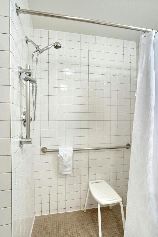 Koupelna v ubytování SpringHill Suites Phoenix Downtown
