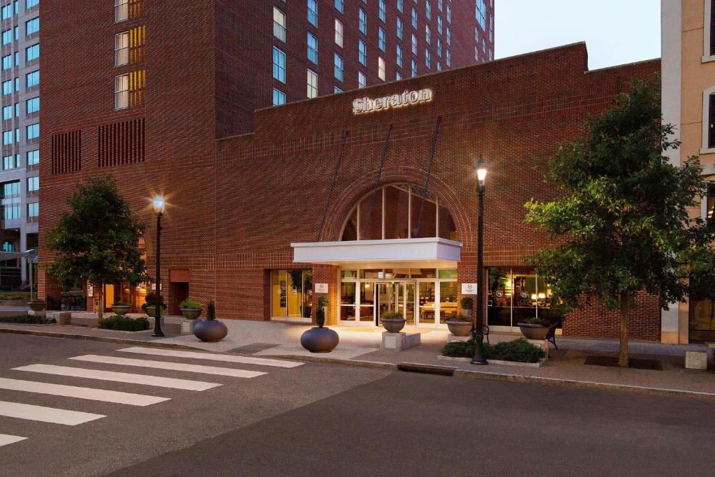Sheraton Raleigh Hotel, Raleigh (updated prices 2026)