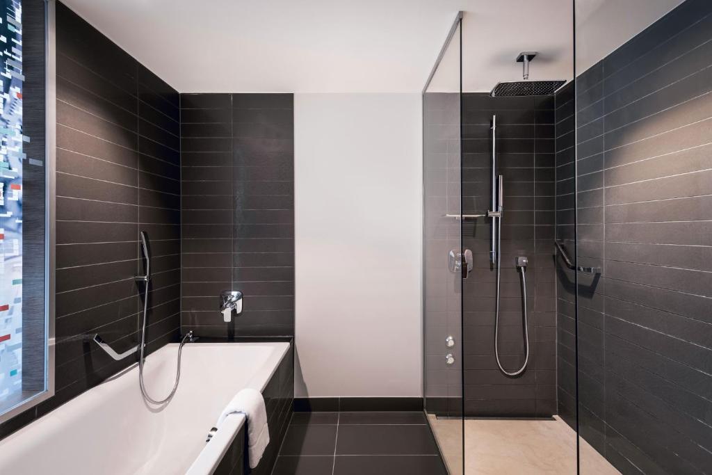 Sheraton Zürich Hotel - Resim 14