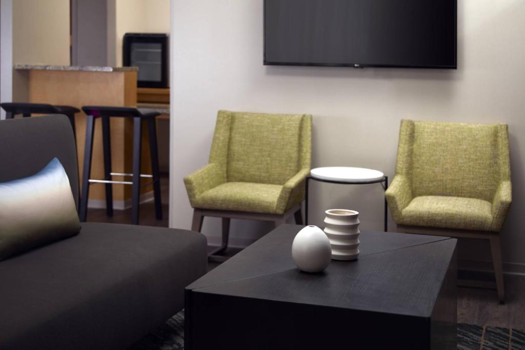 Atlanta Airport Marriott - 