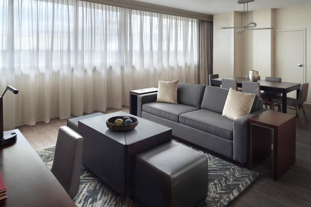 Atlanta Airport Marriott - 