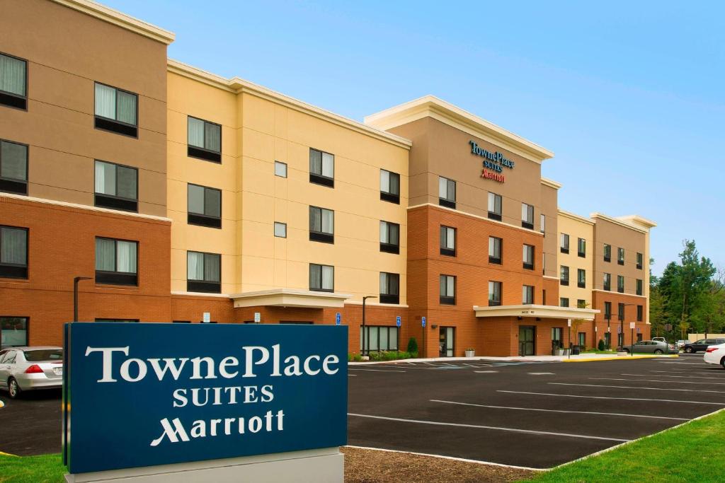 TownePlace Suites by Marriott Alexandria Fort Belvoir - Housity