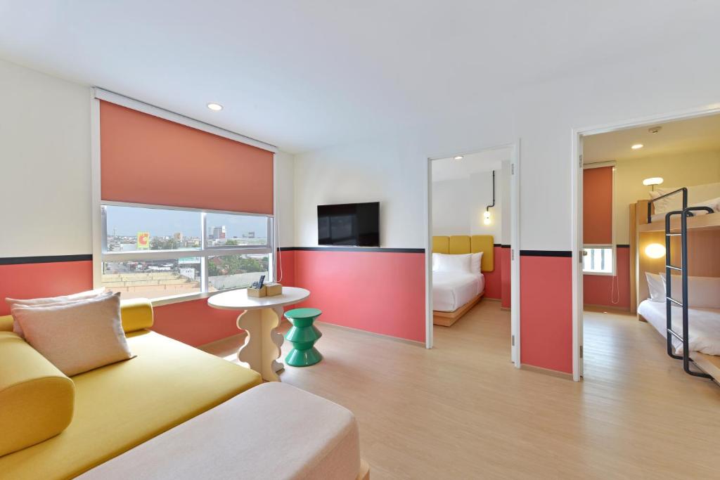 
Two Bedroom Bunk Bed
