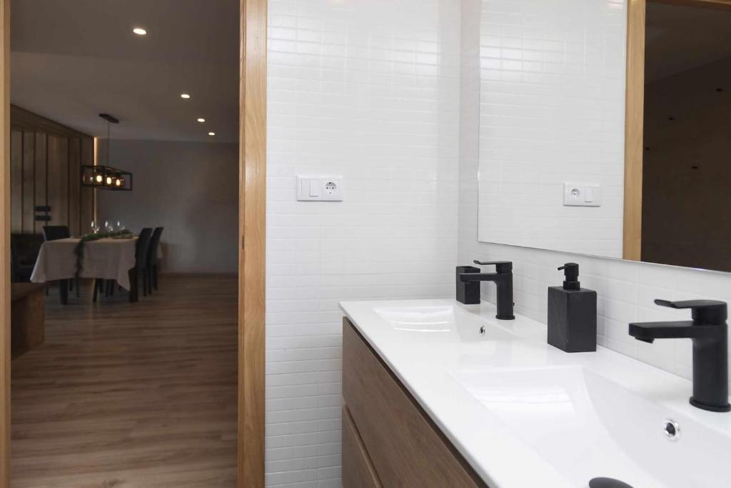 Fotografie z fotogalerie ubytování Casa BellaVista by BeValle v destinaci Panticosa