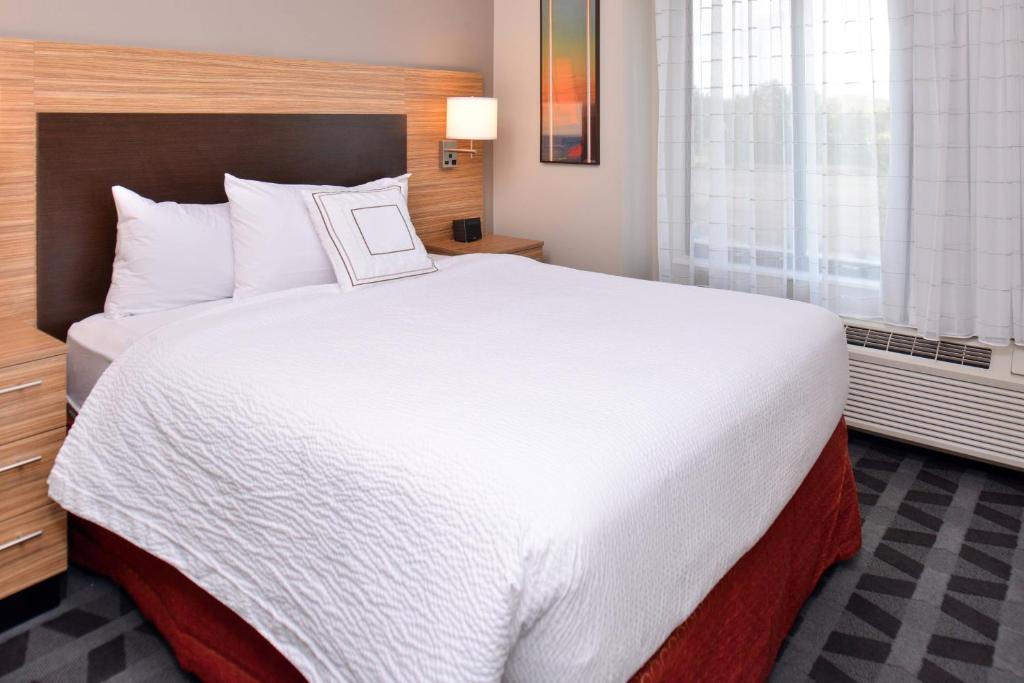 TownePlace Suites by Marriott Gillette photo
