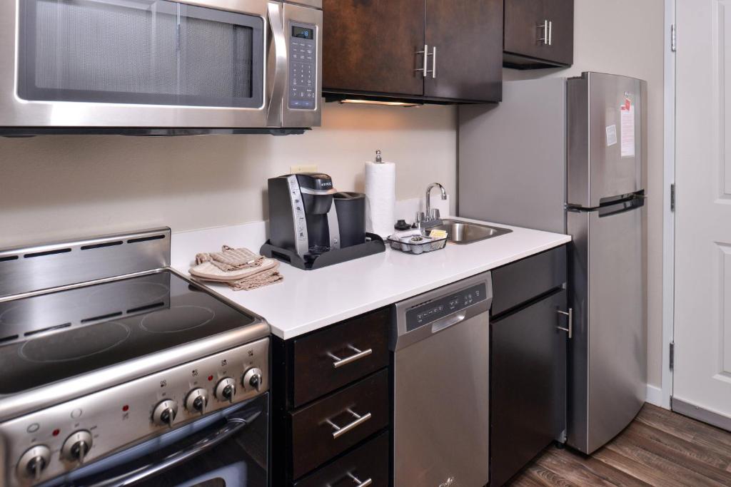 TownePlace Suites by Marriott Gillette photo