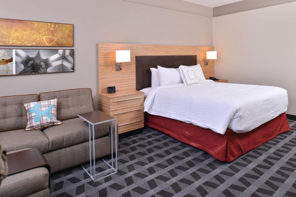 TownePlace Suites by Marriott Gillette photo