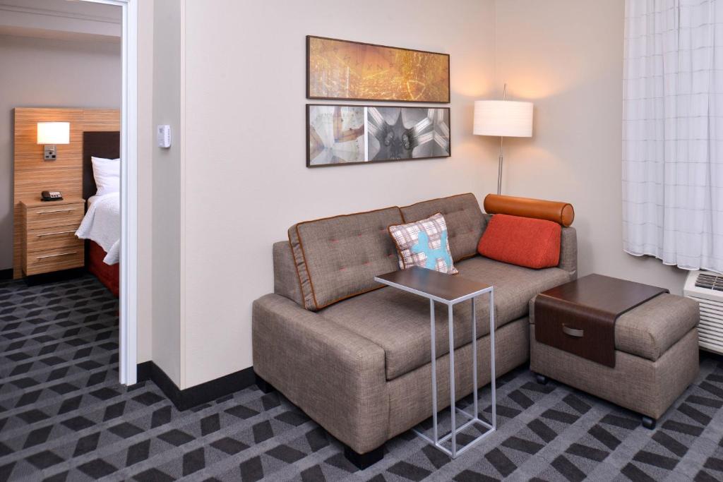 TownePlace Suites by Marriott Gillette photo