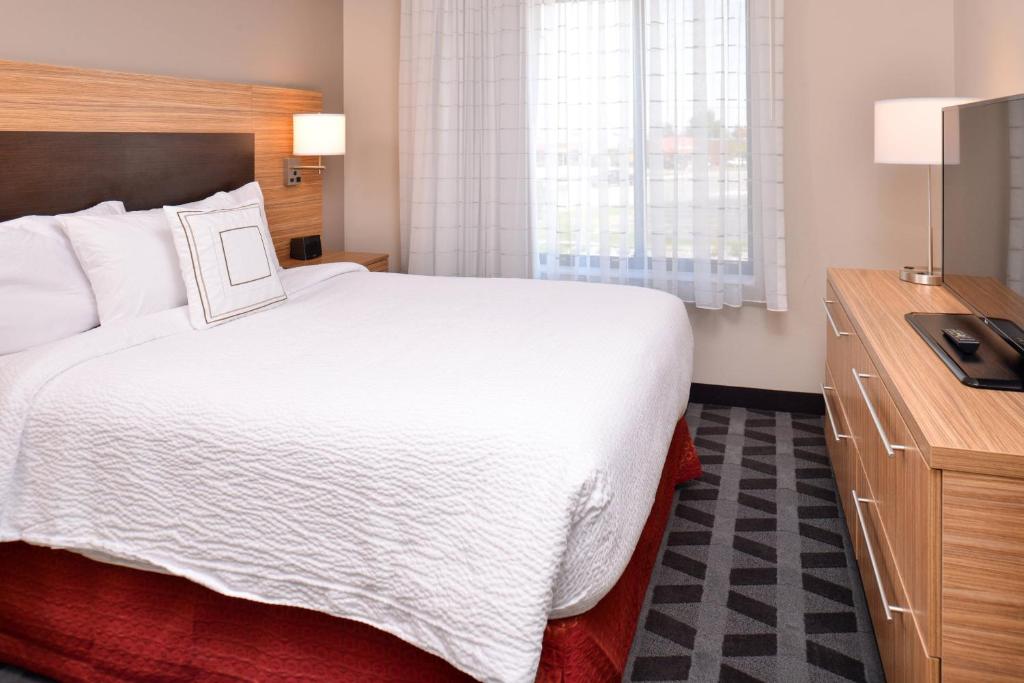 TownePlace Suites by Marriott Gillette photo