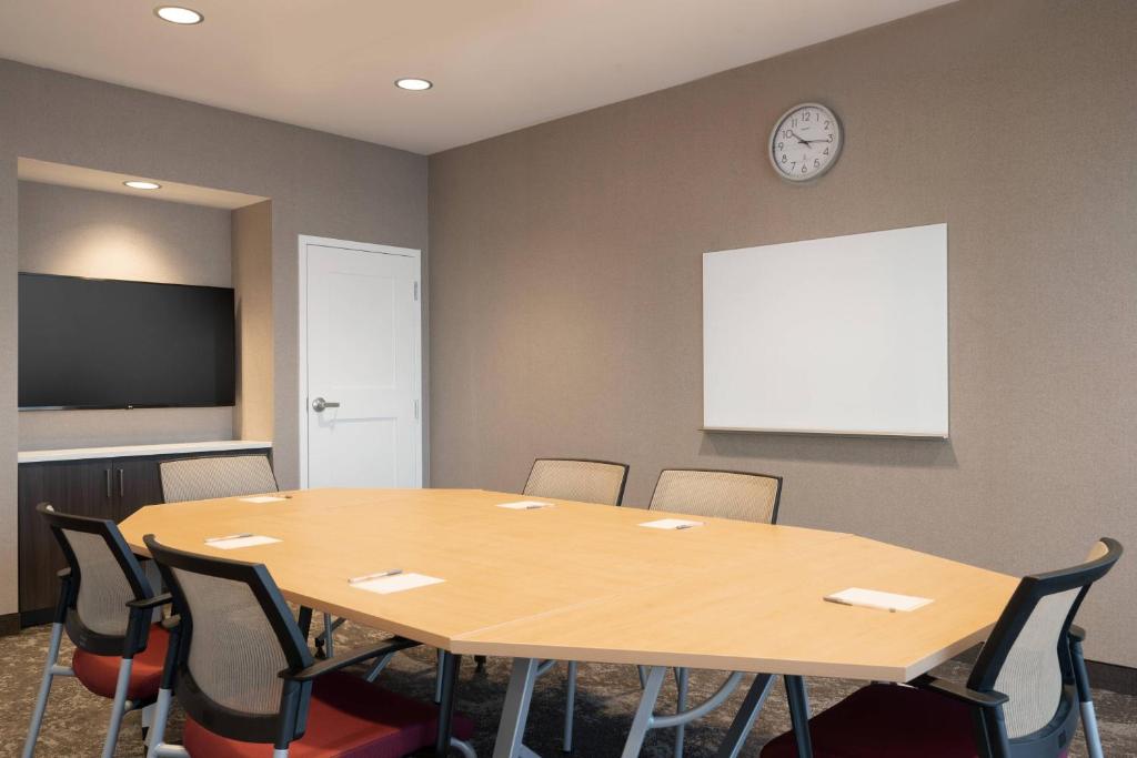 TownePlace Suites by Marriott Logan photo