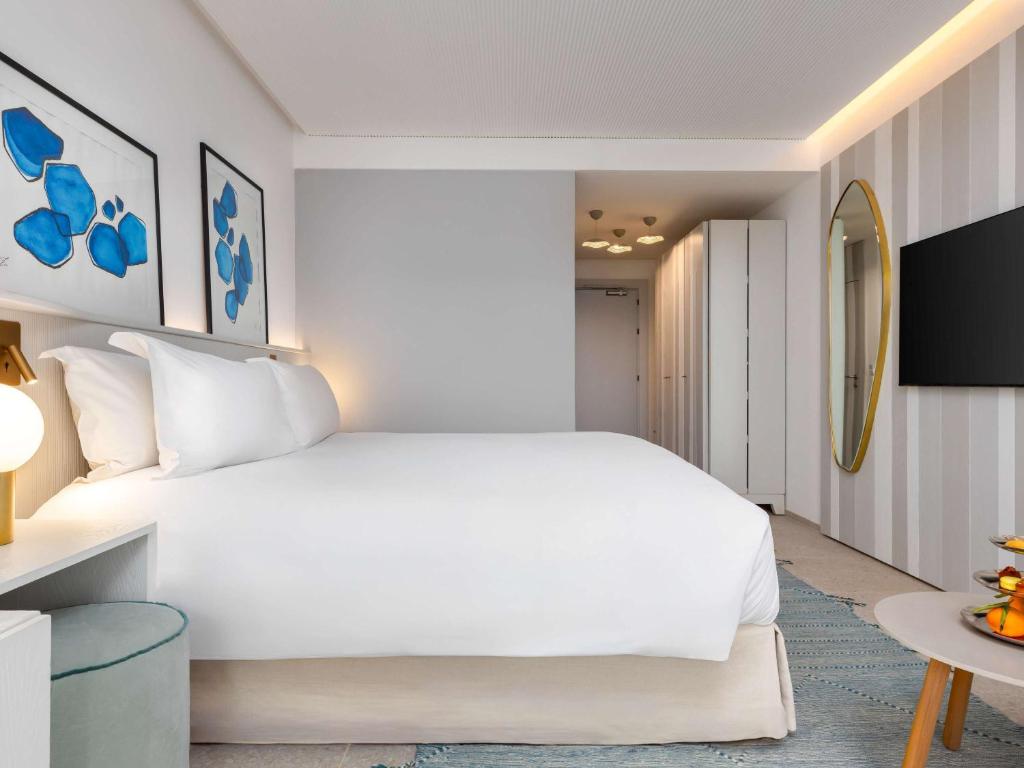Postel nebo postele na pokoji v ubytování Sofitel Agadir Thalassa Sea & Spa