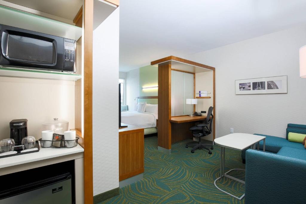 SpringHill Suites by Marriott San Jose Airport photo