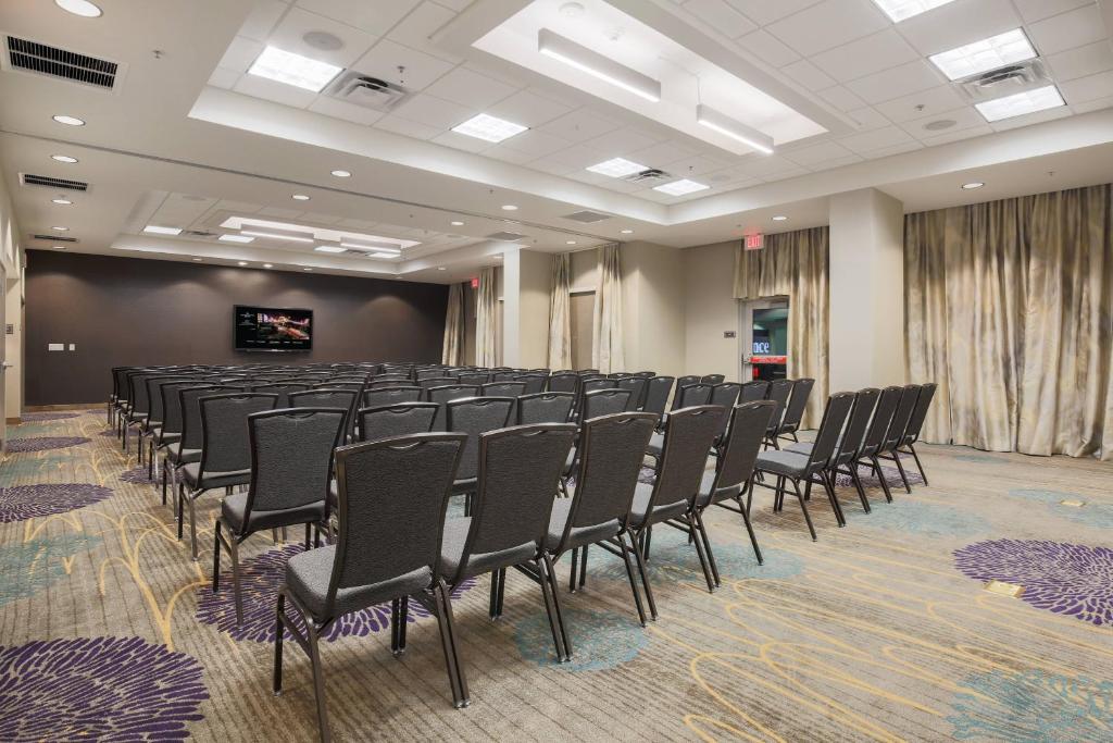 SpringHill Suites by Marriott San Jose Airport photo