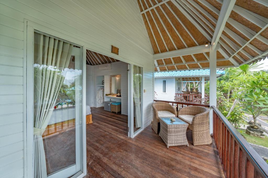 The Cubang Hut's Lembongan - 6