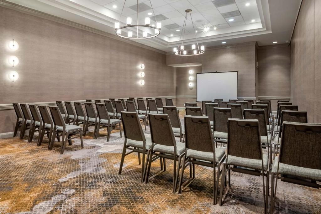 Konferenční prostory v ubytování Sheraton Suites Wilmington Downtown