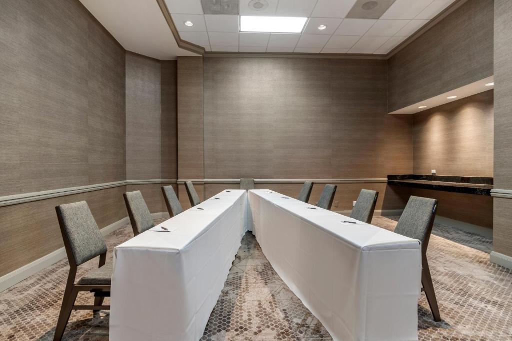 Konferenční prostory v ubytování Sheraton Suites Wilmington Downtown