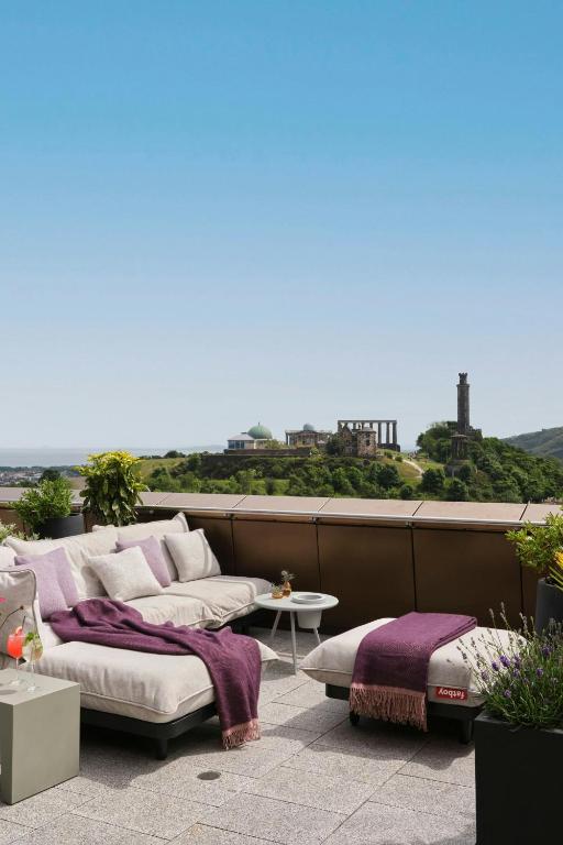 W Edinburgh - Resim 7