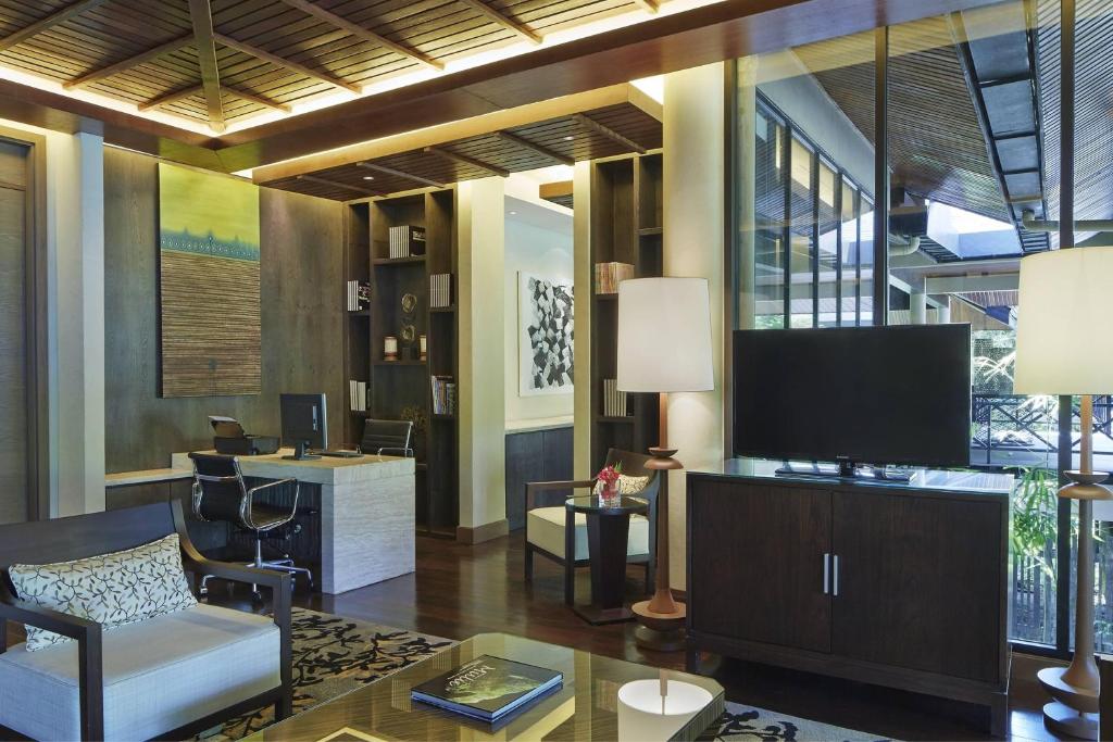 TV a/nebo společenská místnost v ubytování Mulu Marriott Resort