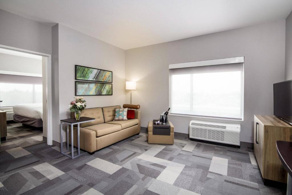 TownePlace Suites by Marriott Houston Hobby Airport photo