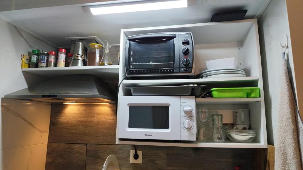 Kuchyňa alebo kuchynka v ubytovaní Apartamento CAP SALOU con opción plaza Parking