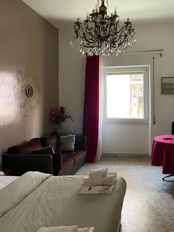 Fabiola Holiday House