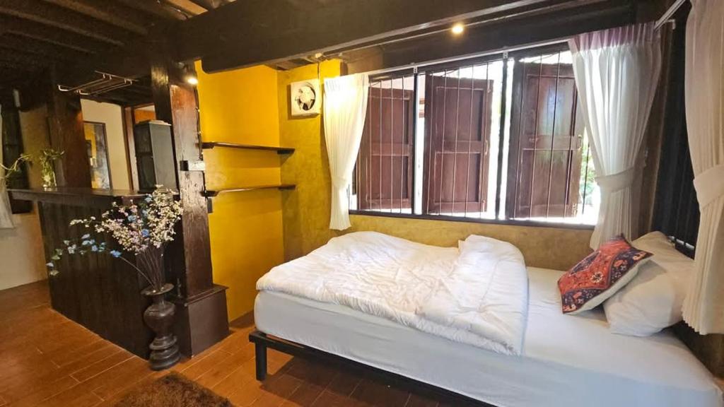 HOMETHAI RESORT (โฮมไทยรีสอร์ท) - Salle Jumelle Standard Avec Vue Sur Le Jardin