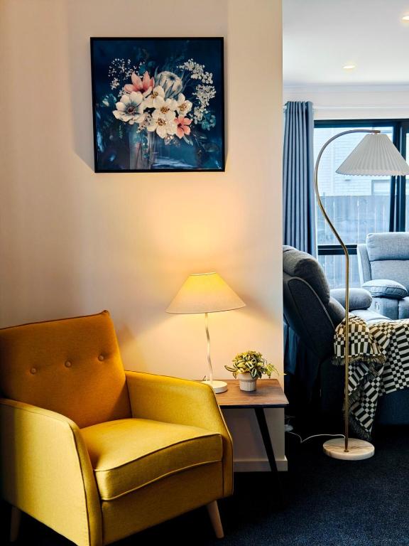 Modern Comfort in Hillcrest - Resim 28