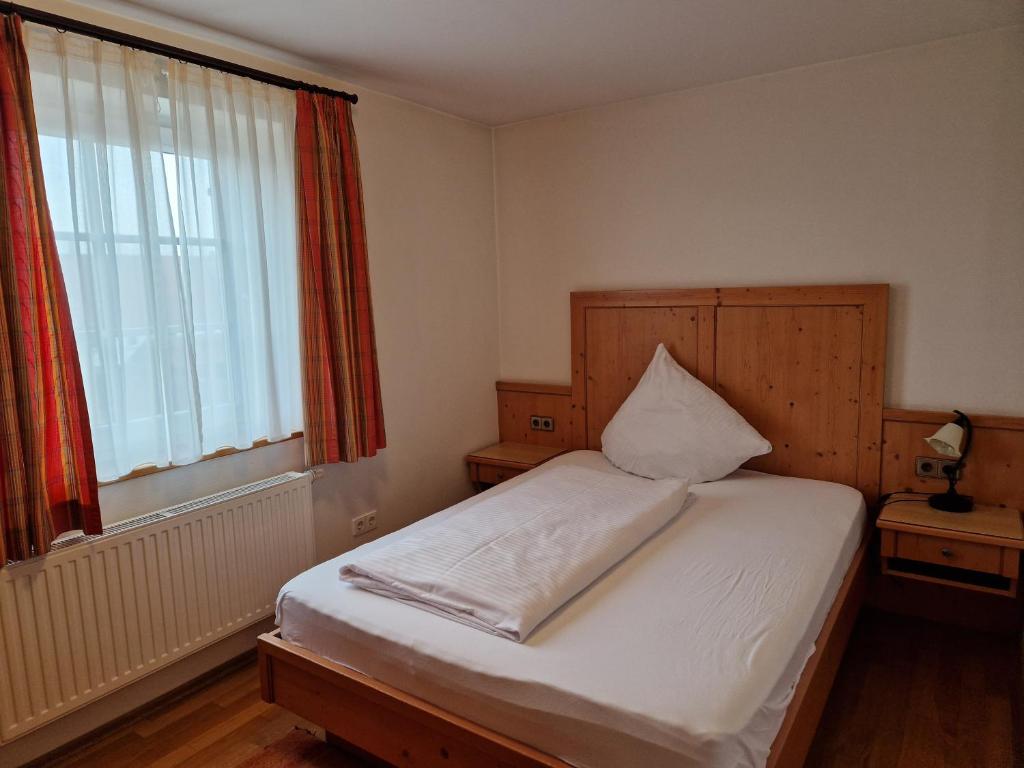 Landgasthof Krone - Queen Room
