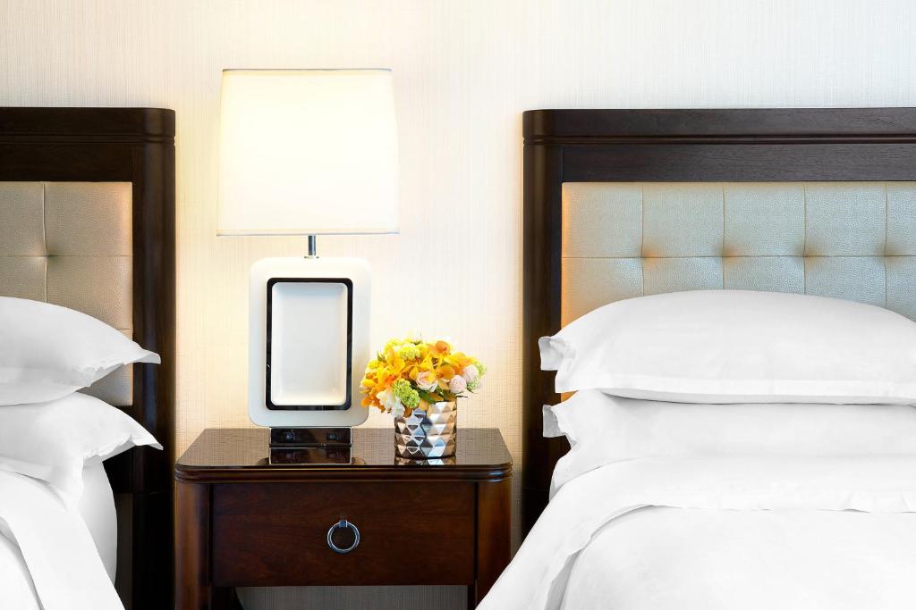 Sheraton Vancouver Wall Centre - Resim 30