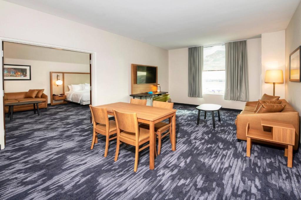Fairfield Inn & Suites by Marriott Ottawa Airport - Resim 13