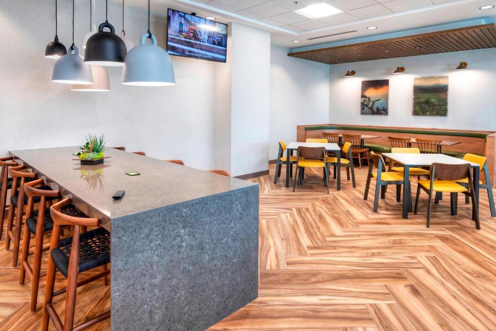 Fairfield Inn & Suites by Marriott Ottawa Airport - Resim 1