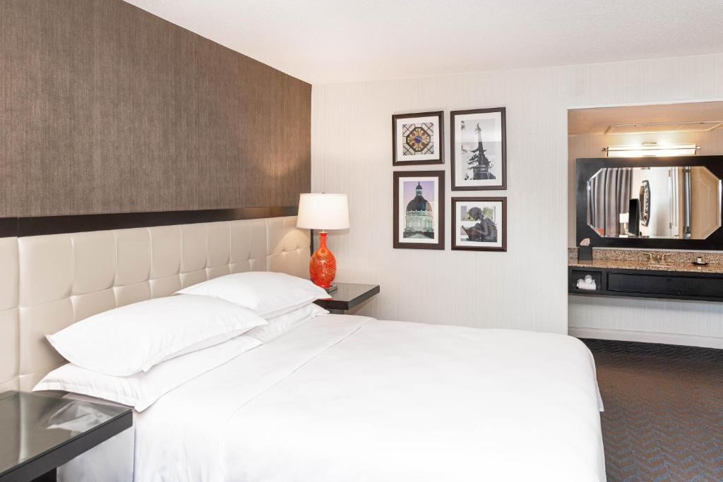 Sheraton Indianapolis City Centre Hotel - Suite, Suite Ejecutiva, 1 Cama King, Sofá Cama