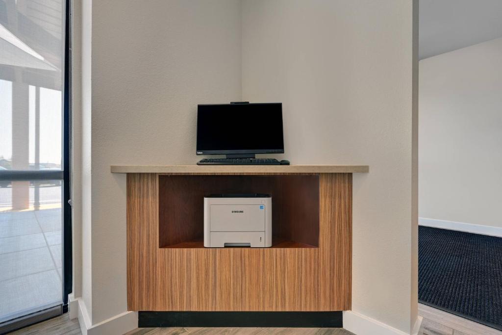 TownePlace Suites Sacramento Airport Natomas photo