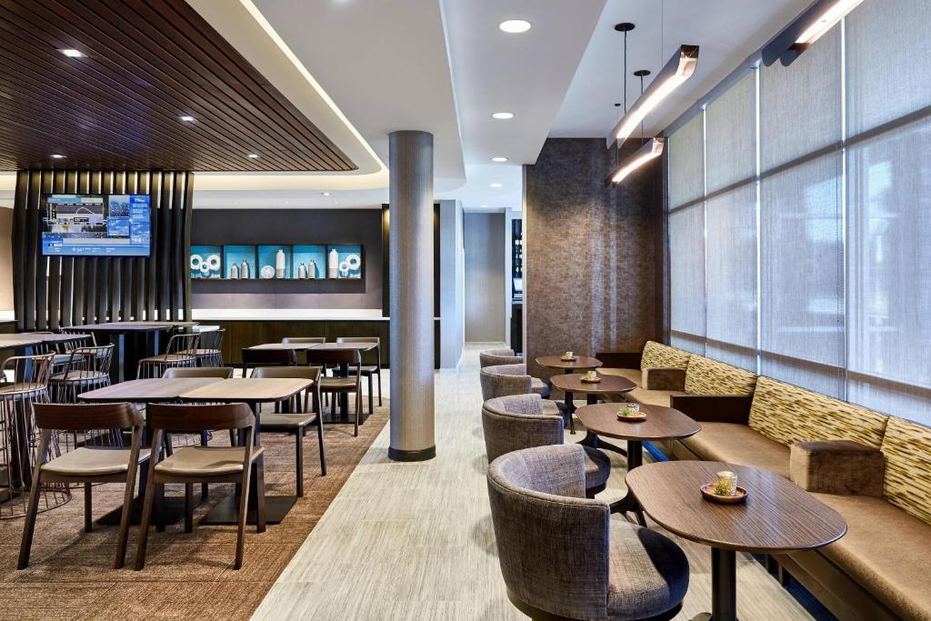 SpringHill Suites by Marriott Cleveland Independence photo