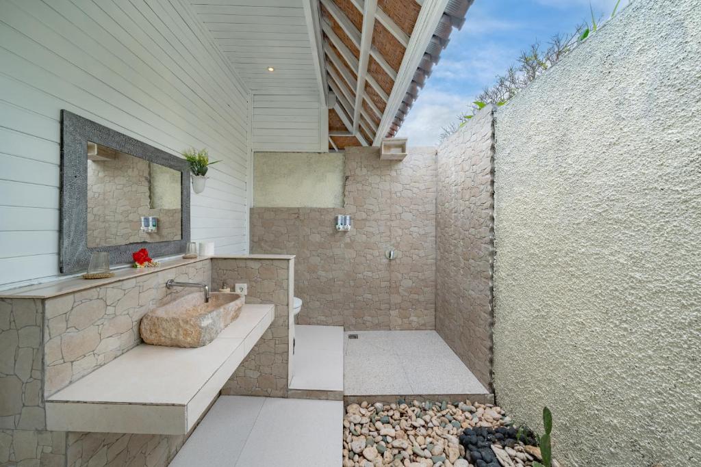 The Cubang Hut's Lembongan - 16