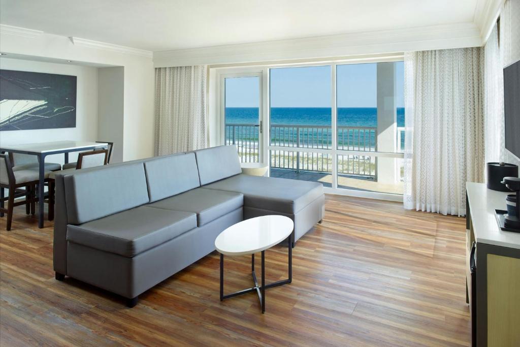 SpringHill Suites by Marriott Pensacola Beach - 