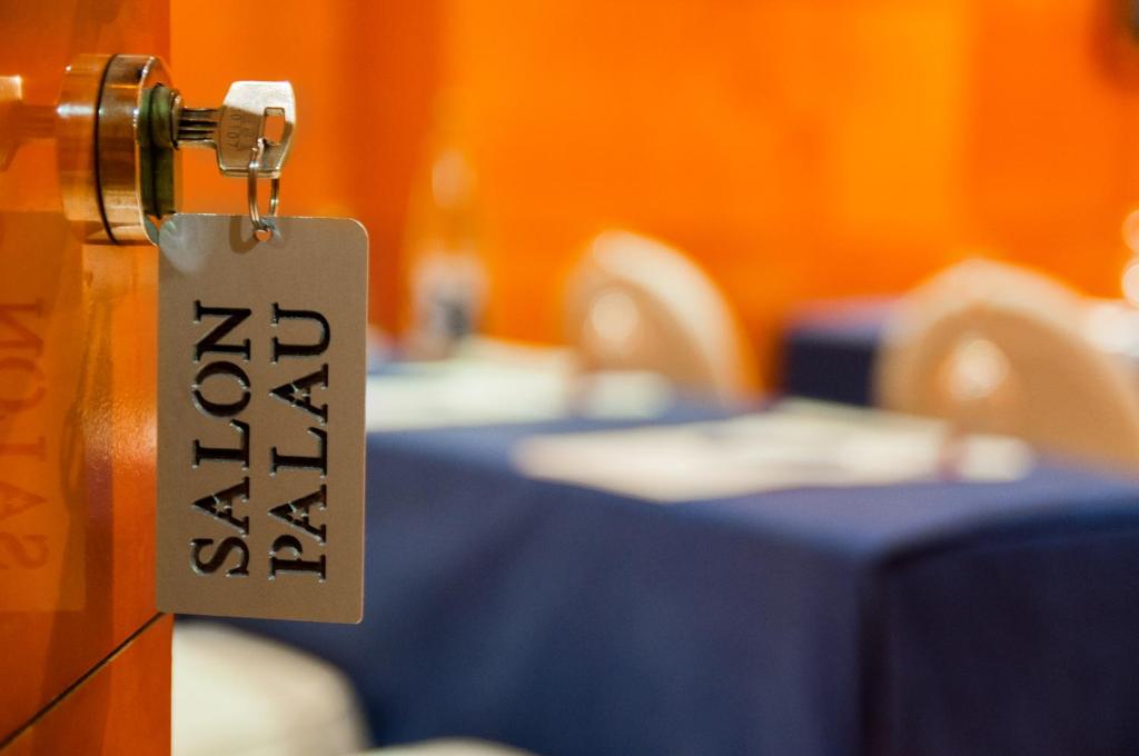 Hotel Villacarlos - Resim 16