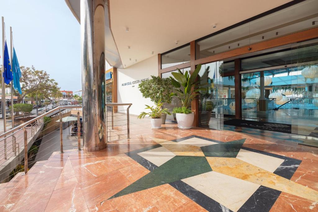Un balcón o terraza de AluaSoul Costa Adeje - NEW OPENING
