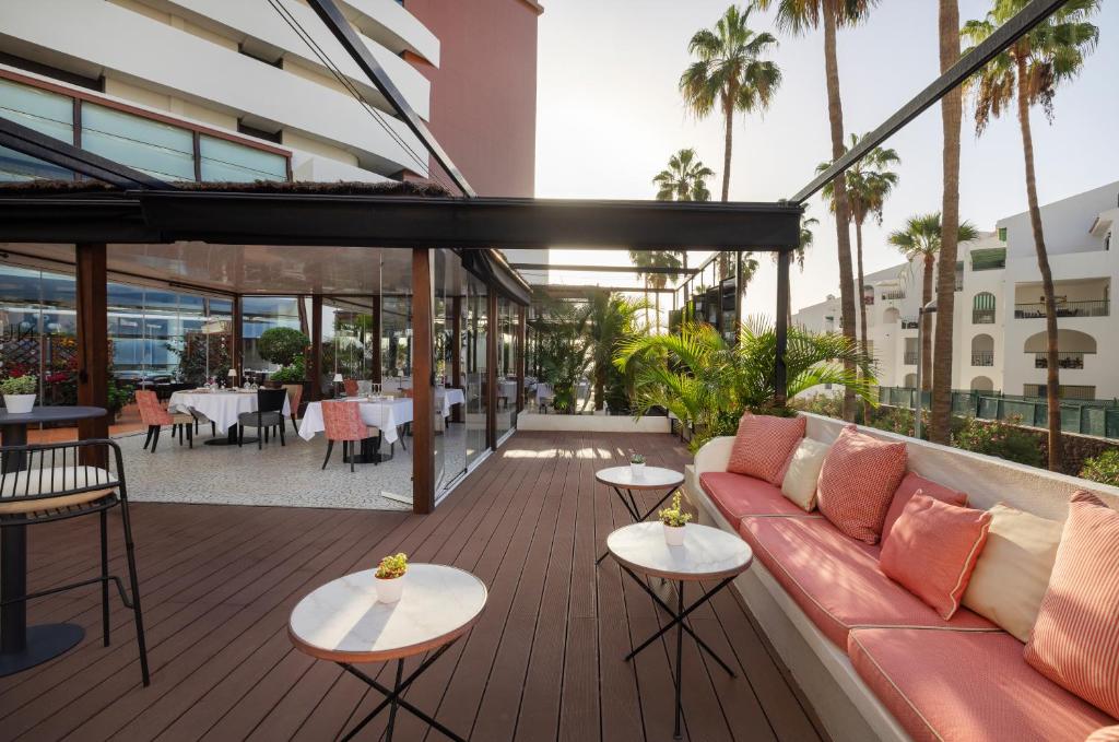 Zona de estar de AluaSoul Costa Adeje - NEW OPENING