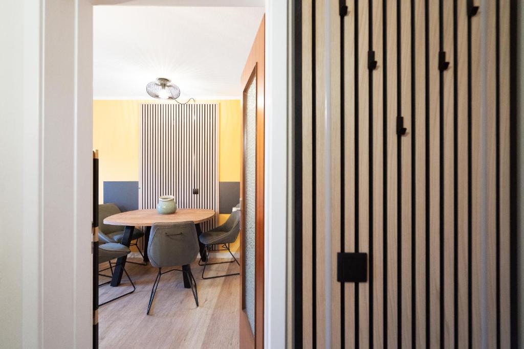 Fotografie z fotogalerie ubytování Das Solaris 1 Beach Apartment mit Balkon, hundefreundlich und modern v destinaci Grömitz