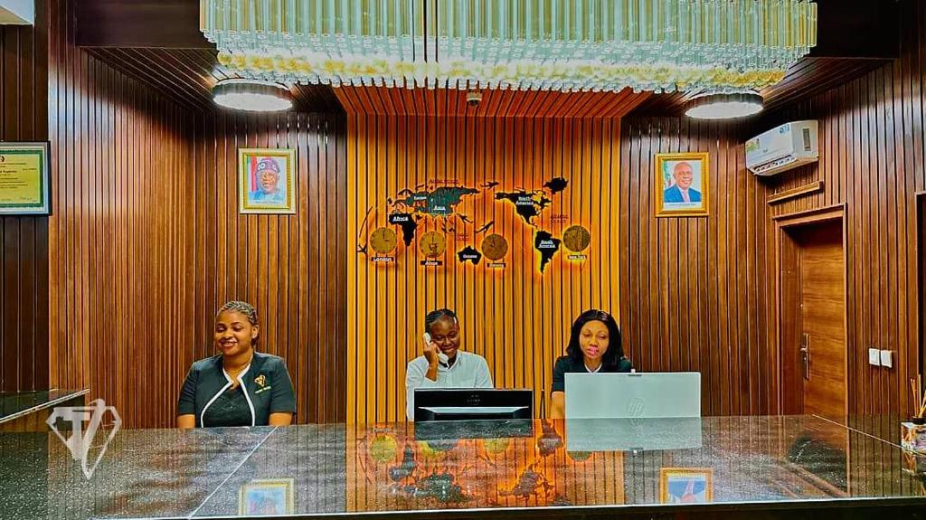 Khách lưu trú tại Tribu Hotels